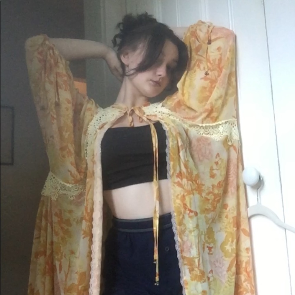 Mesh Kimono Floral
